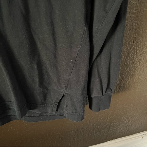 Black Victoria’s Secret Long Sleeve Tee with Red & Black Dog Logo on Back, Small - Picture 2 of 7
